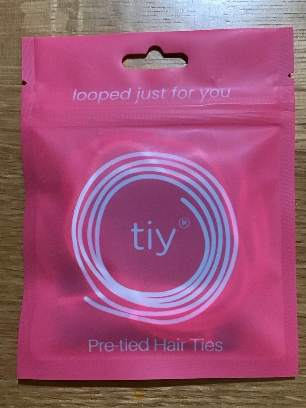 Tiy Pre-Tied Hair Ties Two Packets